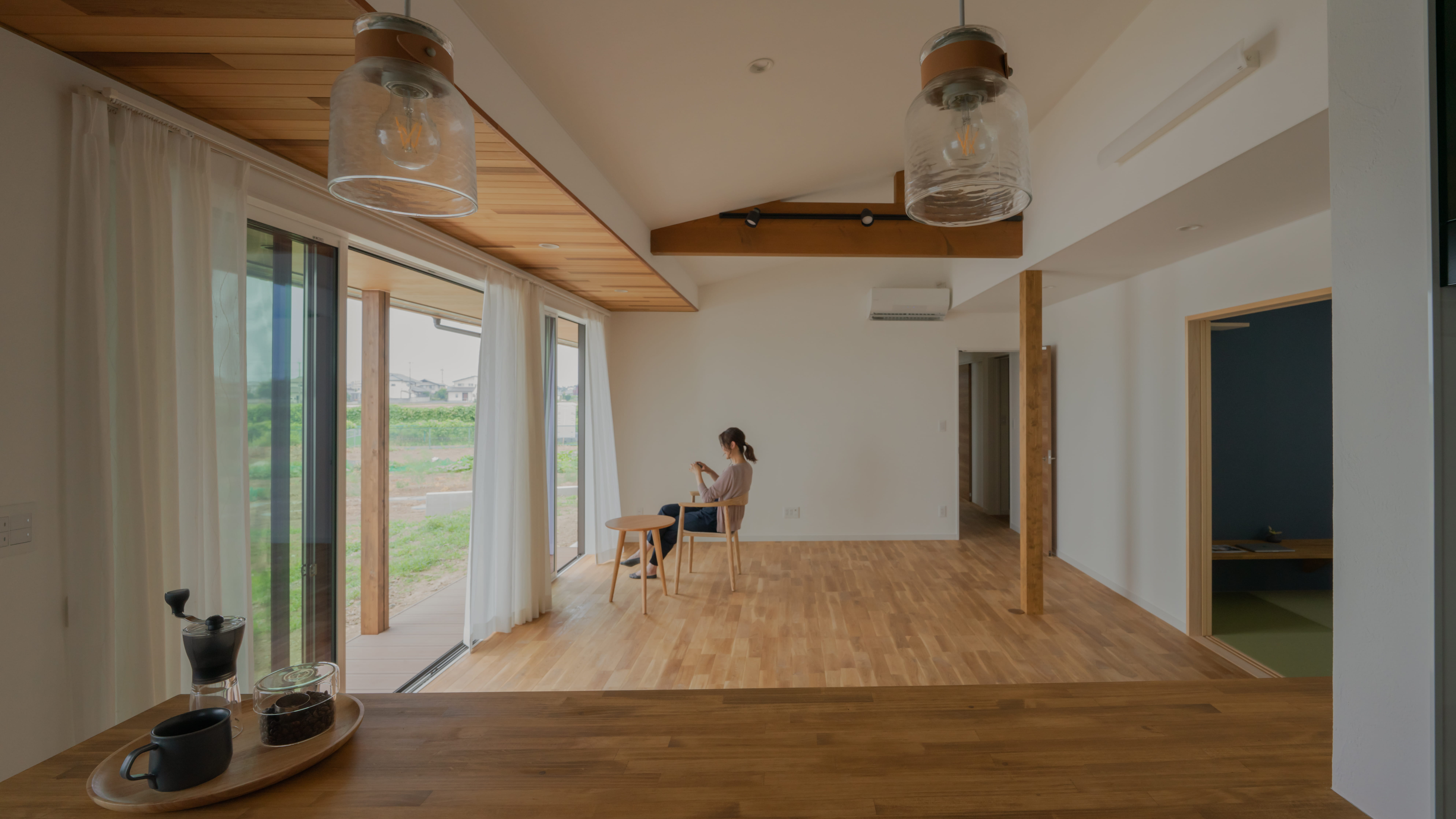 建築予定地の夏と冬の風の向き