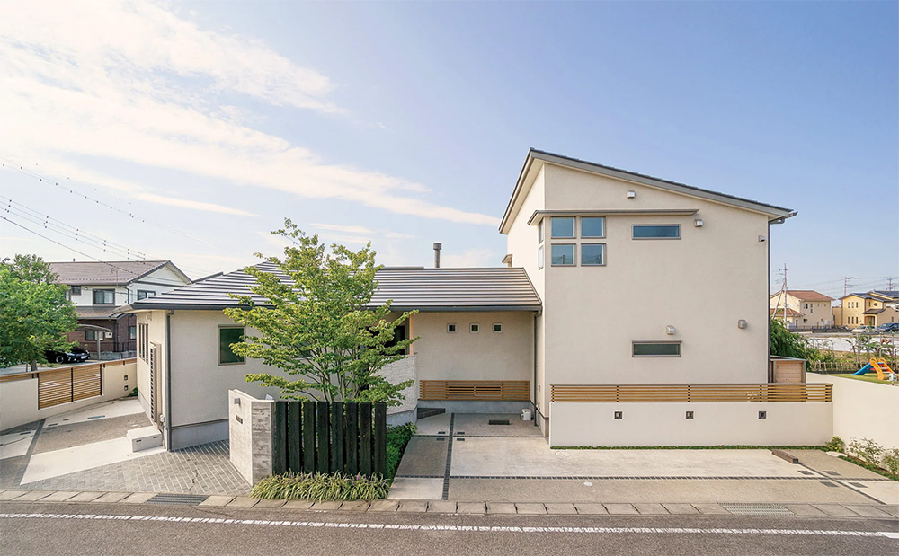 「平屋中二階で実現!理想のマイホーム~光と風が通う住まいづくり~」詳細画像