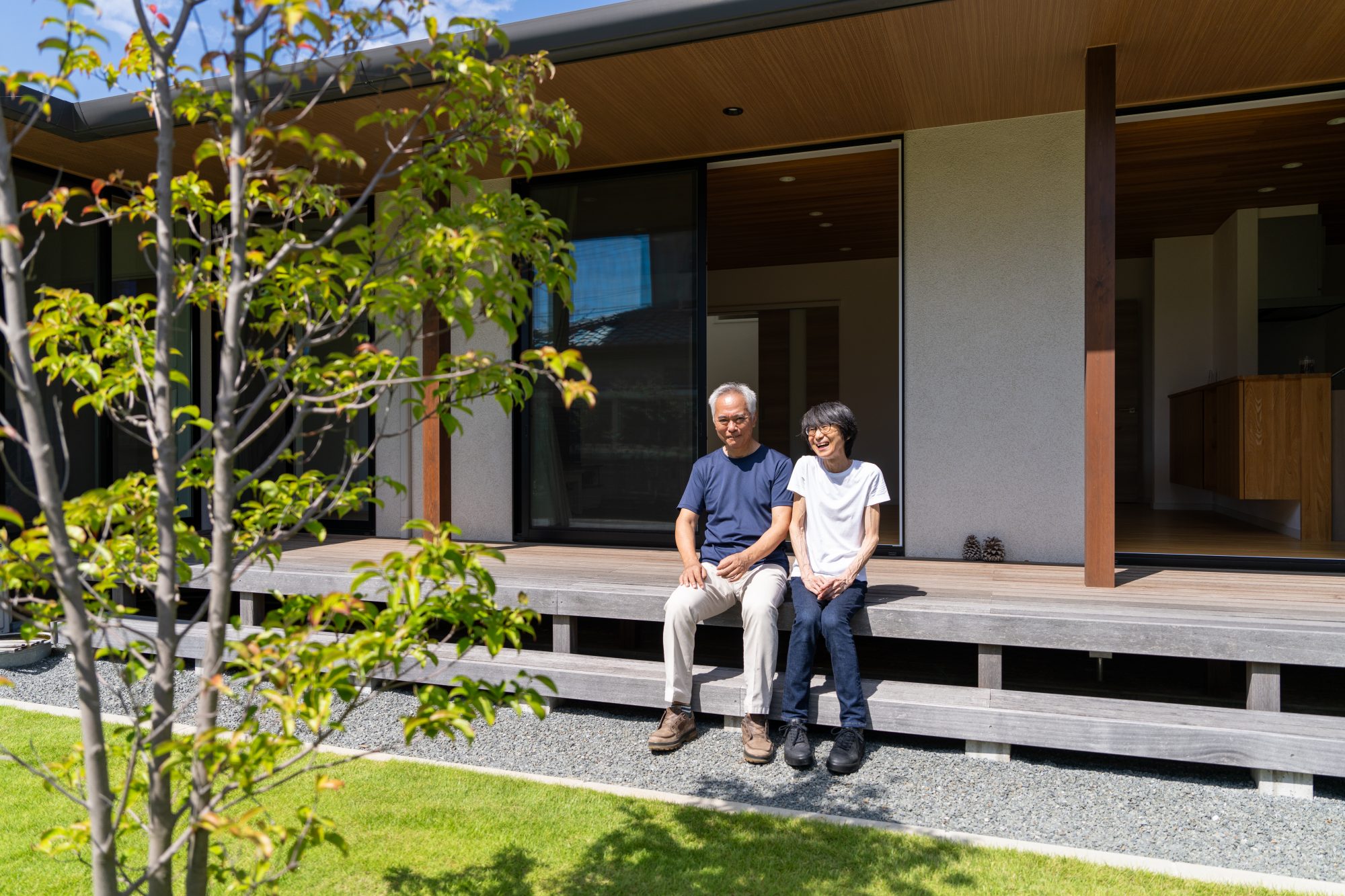 「親戚の家に行くみたいに、打合せの道中が楽しみでした」——実家を活かして、風と光が抜ける平屋へ。